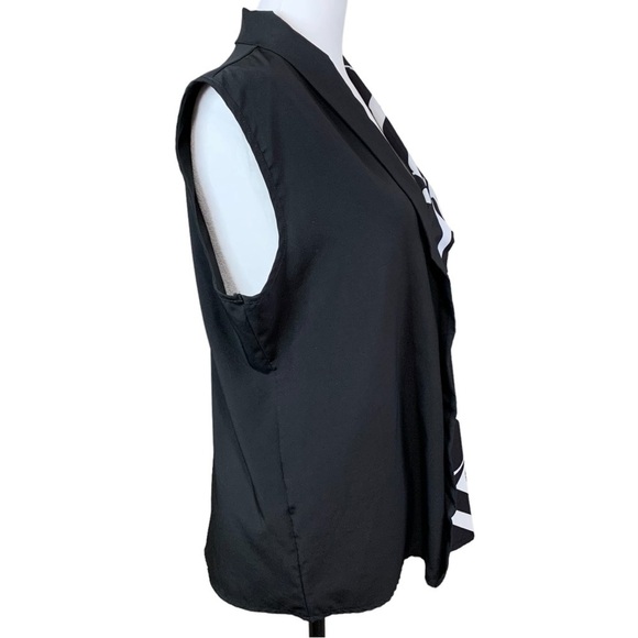 Shawl Collar Sleeveless Blouse - Picture 6 of 7